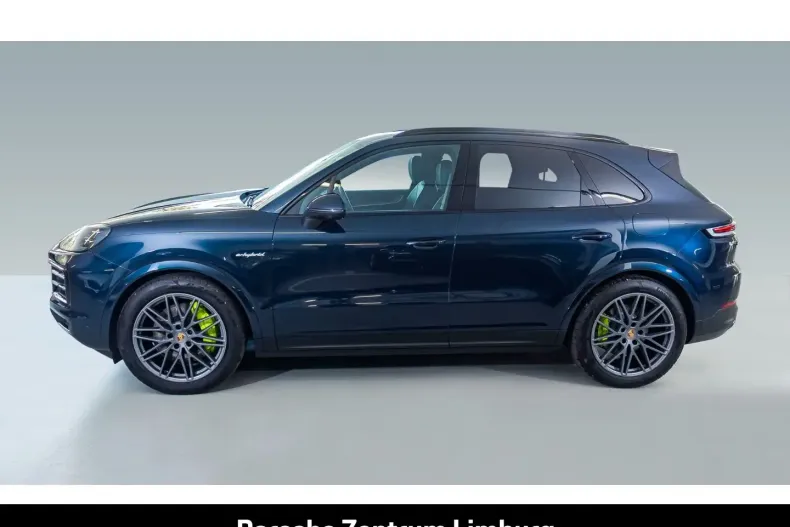 Porsche Cayenne din 2023 cu 38.230 km - oferta POR112289 - foto 2