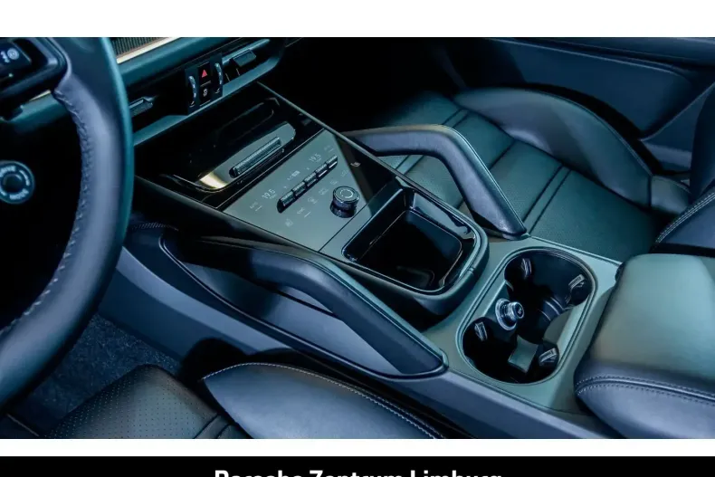 Porsche Cayenne din 2023 cu 38.230 km - oferta POR112289 - foto 17