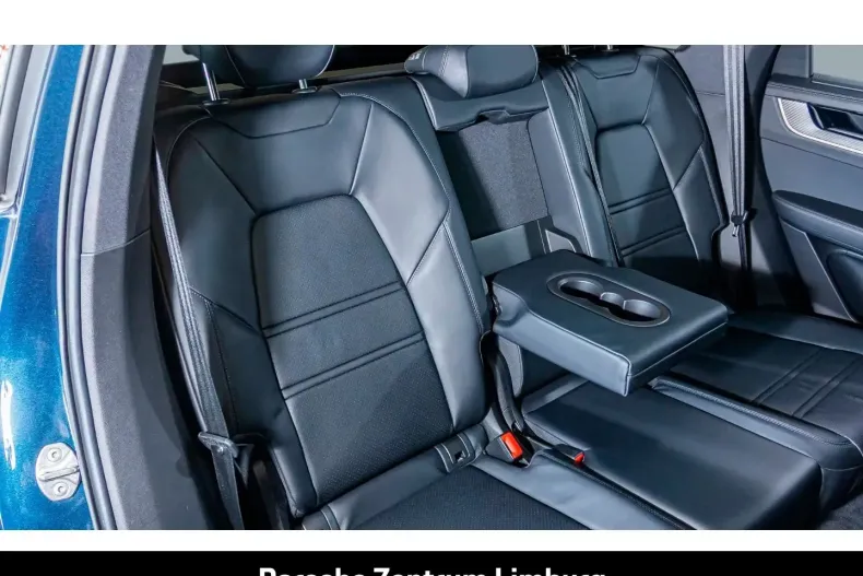 Porsche Cayenne din 2023 cu 38.230 km - oferta POR112289 - foto 20