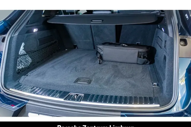 Porsche Cayenne din 2023 cu 38.230 km - oferta POR112289 - foto 25