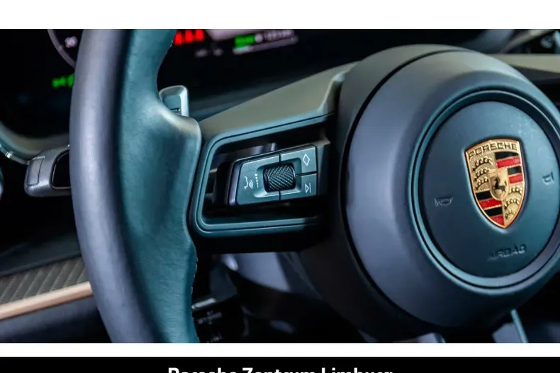 Porsche Cayenne din 2023 cu 38.230 km - oferta POR112289 - foto 30