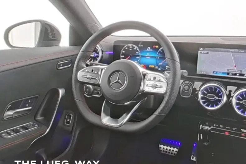 Mercedes-Benz CLA 250 din 2022 cu 38.688 km - oferta MER112291 - foto 4