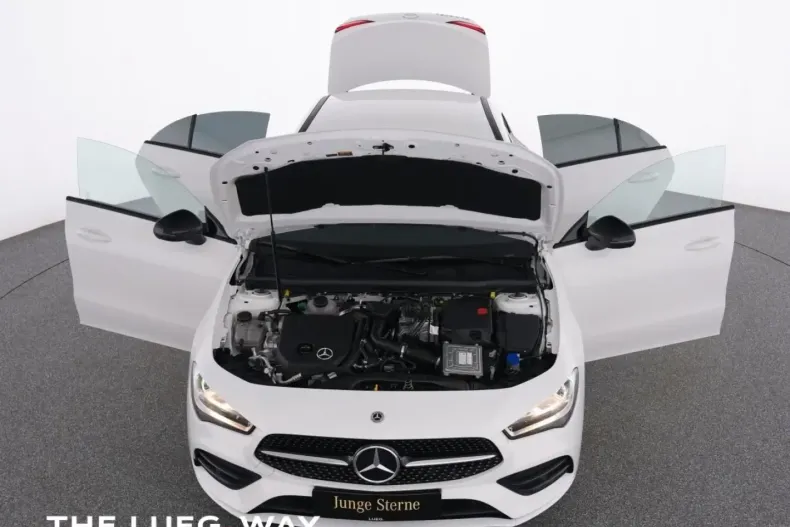 Mercedes-Benz CLA 250 din 2022 cu 38.688 km - oferta MER112291 - foto 12