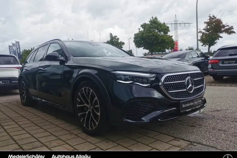 Mercedes-Benz E 300 din 2024 cu 27.935 km - oferta MER112296 - foto 10