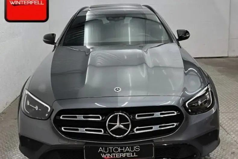 Mercedes-Benz E 220 din 2021 cu 92.374 km - oferta MER112307 - foto 6