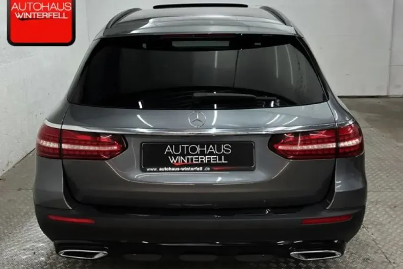 Mercedes-Benz E 220 din 2021 cu 92.374 km - oferta MER112307 - foto 7