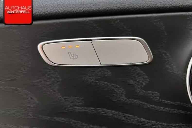 Mercedes-Benz E 220 din 2021 cu 92.374 km - oferta MER112307 - foto 21