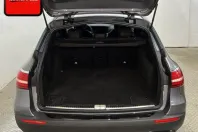 Mercedes-Benz E 220 din 2021 cu 92.374 km - oferta MER112307 - foto 32