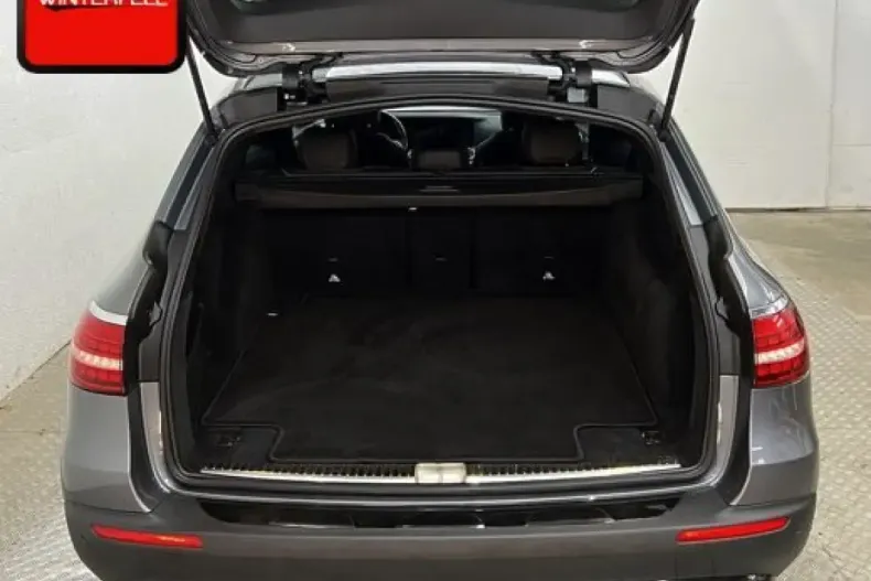 Mercedes-Benz E 220 din 2021 cu 92.374 km - oferta MER112307 - foto 32