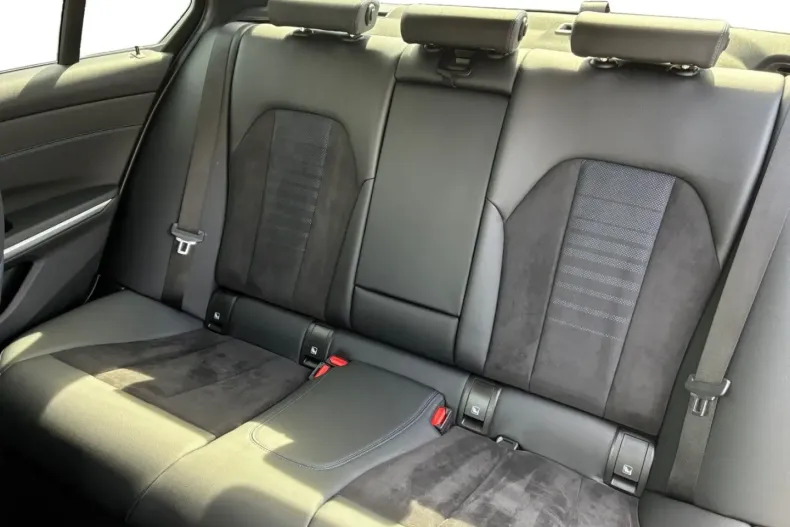 BMW 320 din 2024 cu 63.800 km - oferta BMW112316 - foto 10