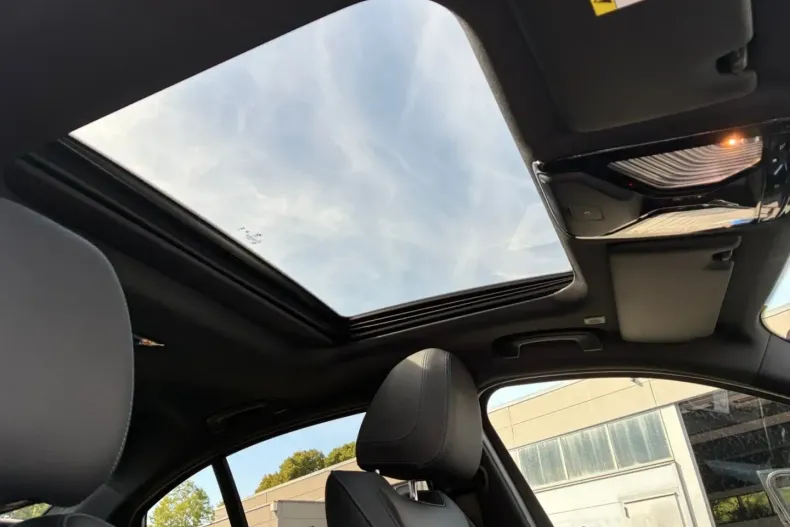 BMW 320 din 2024 cu 63.800 km - oferta BMW112316 - foto 13