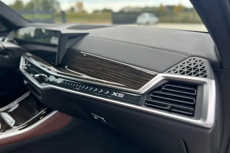 BMW X5 din 2023 cu 45.051 km - oferta BMW112318 - foto 20