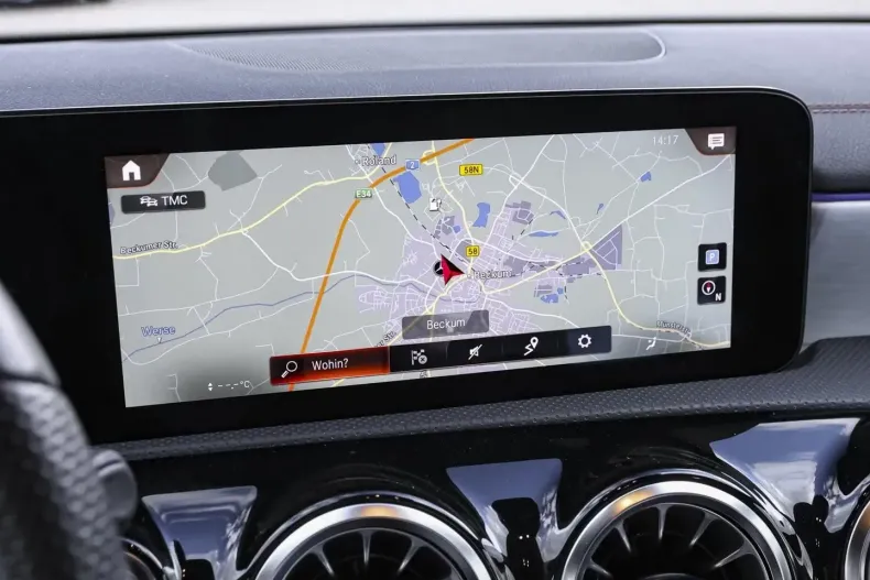 Mercedes-Benz CLA 250 din 2021 cu 70.191 km - oferta MER112319 - foto 6