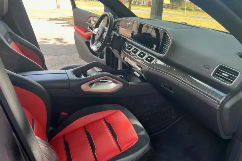 Mercedes-Benz GLE 53 AMG din 2021 cu 83.000 km - oferta MER112321 - foto 10