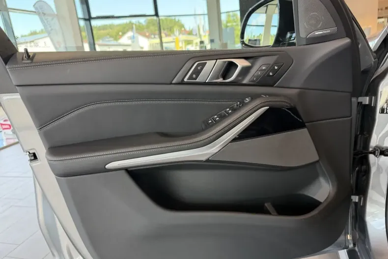 BMW X5 din 2024 cu 28.800 km - oferta BMW112342 - foto 13