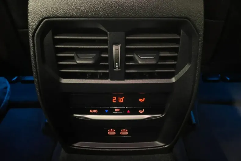 BMW 320 din 2024 cu 10.000 km - oferta BMW112344 - foto 24