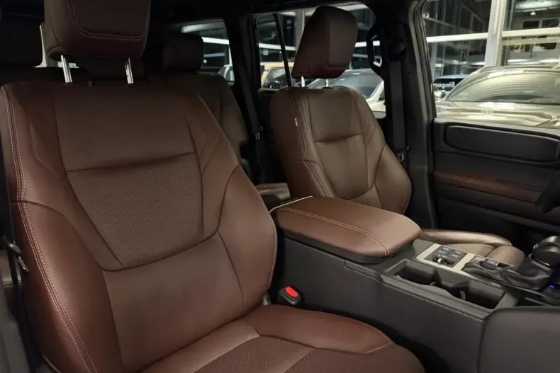 Toyota Land Cruiser din 2024 cu 25.014 km - oferta TOY112349 - foto 11