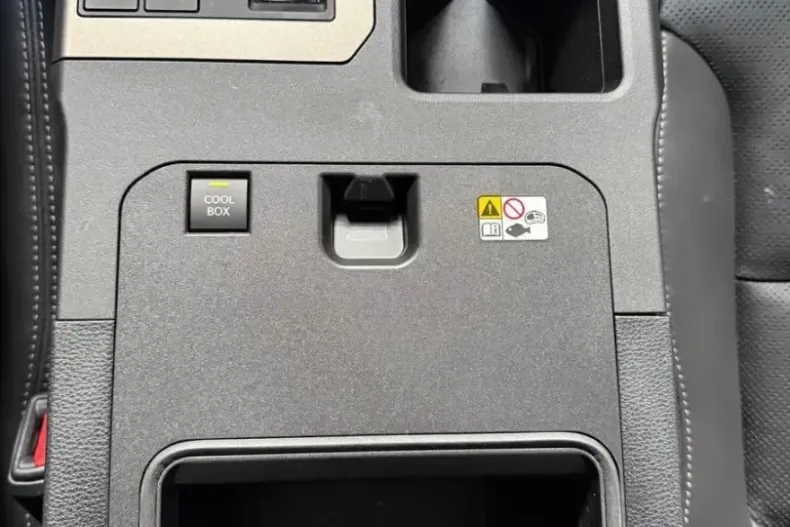 Toyota Land Cruiser din 2024 cu 26.333 km - oferta TOY112352 - foto 14