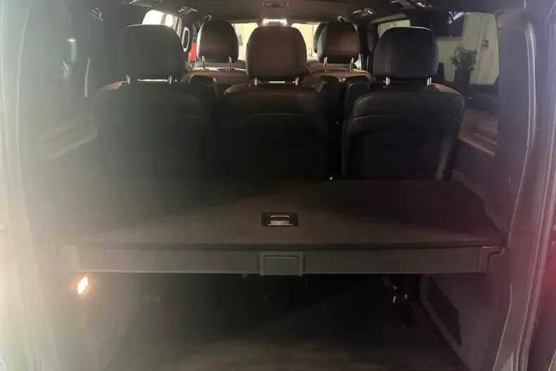 Mercedes-Benz V 300 din 2025 cu 25.000 km - oferta MER112353 - foto 14