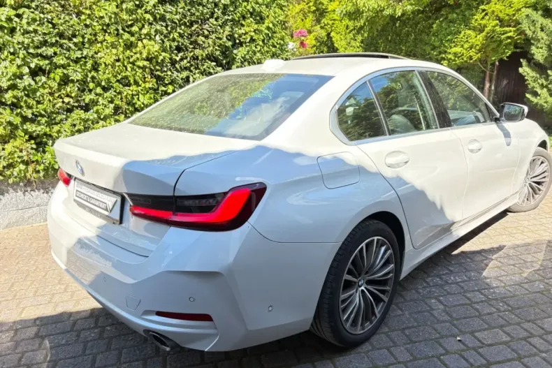 BMW 320 din 2023 cu 62.200 km - oferta BMW112358 - foto 2