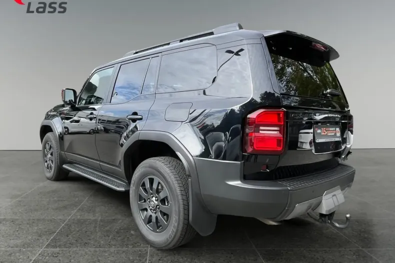 Toyota Land Cruiser din 2024 cu 13.684 km - oferta TOY112361 - foto 4