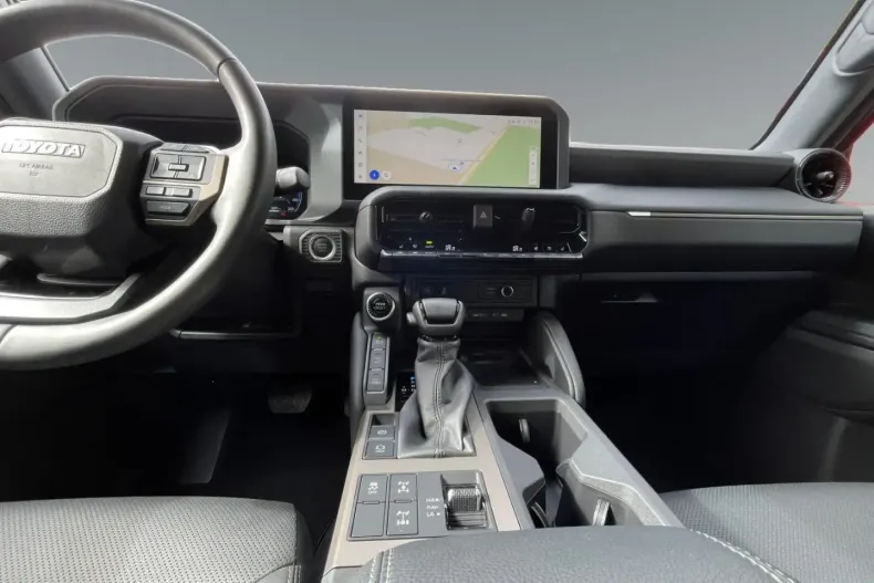 Toyota Land Cruiser din 2024 cu 13.684 km - oferta TOY112361 - foto 10