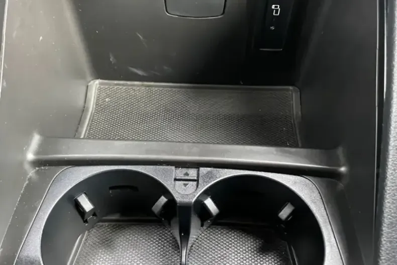 Mercedes-Benz V 300 din 2024 cu 40.000 km - oferta MER112363 - foto 11