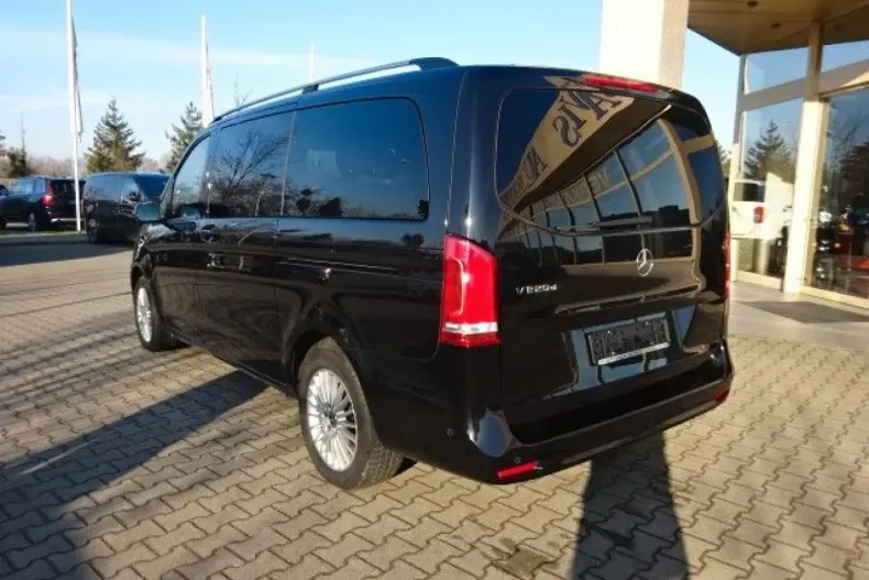 Mercedes-Benz V 220 din 2023 cu 79.986 km - oferta MER112367 - foto 3