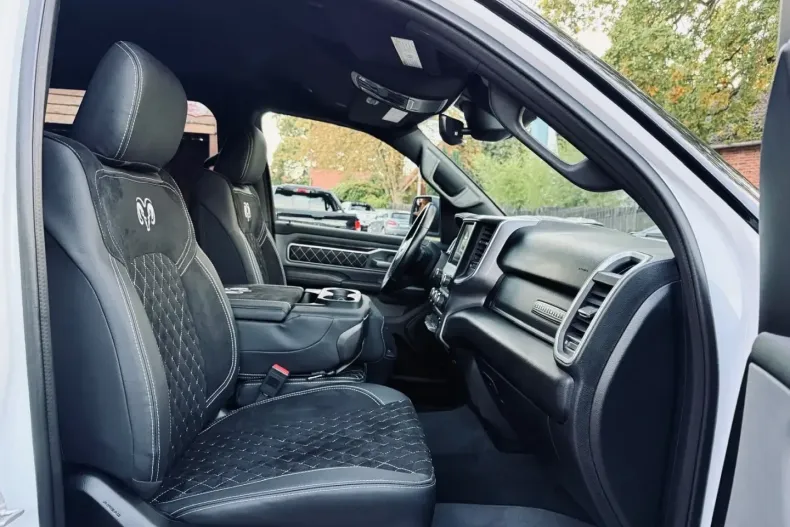 Dodge RAM din 2023 cu 34.900 km - oferta DOD112370 - foto 46