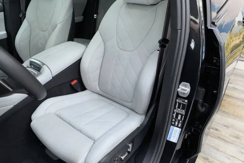 BMW X6 din 2025 cu 8.731 km - oferta BMW112373 - foto 13