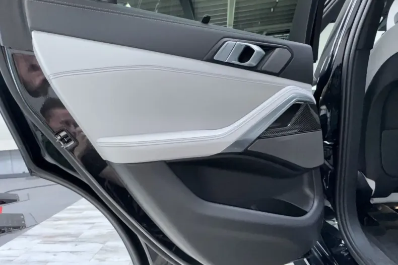 BMW X6 din 2025 cu 8.731 km - oferta BMW112373 - foto 18