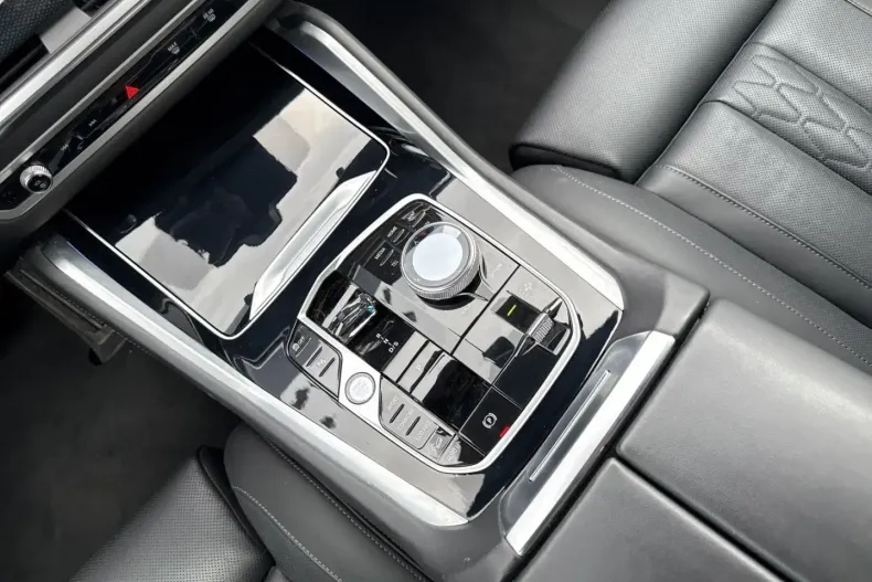 BMW X6 din 2023 cu 19.100 km - oferta BMW112382 - foto 13