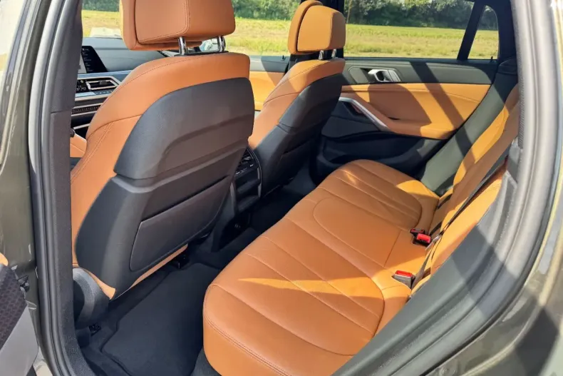 BMW X6 din 2021 cu 88.000 km - oferta BMW112384 - foto 17