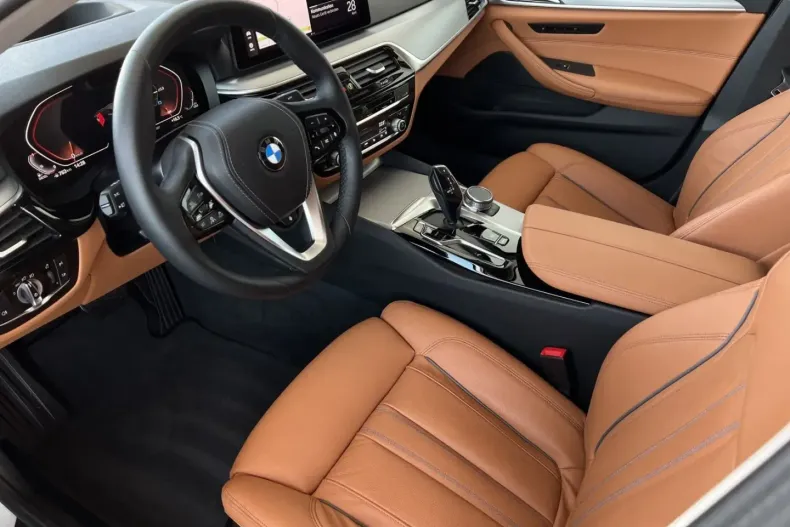 BMW 520 din 2023 cu 14.900 km - oferta BMW112386 - foto 5