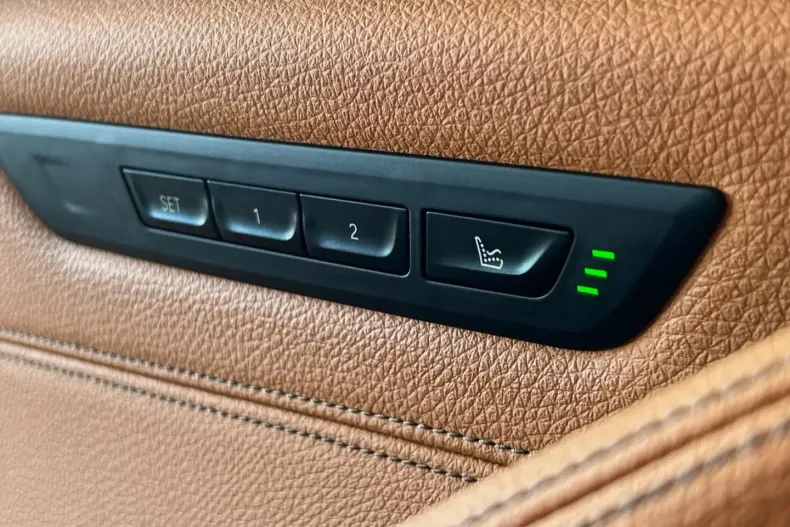 BMW 520 din 2023 cu 14.900 km - oferta BMW112386 - foto 14