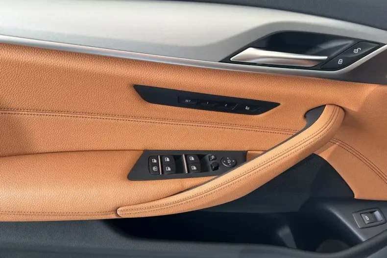 BMW 520 din 2023 cu 14.900 km - oferta BMW112386 - foto 15