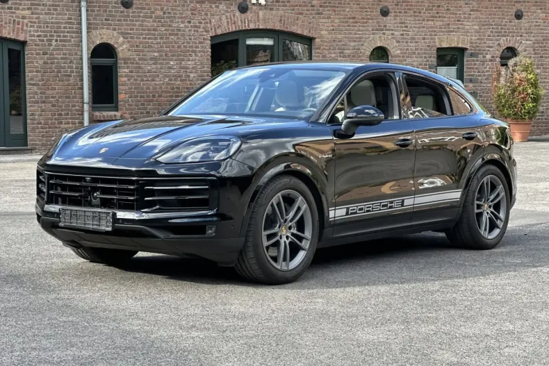 Porsche Cayenne din 2023 cu 23.100 km - oferta POR112410 - foto 14