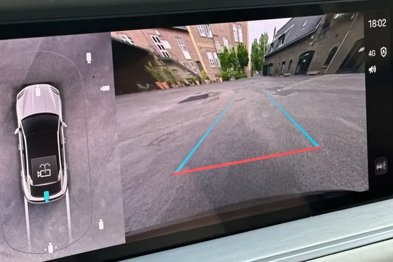 Porsche Cayenne din 2023 cu 23.100 km - oferta POR112410 - foto 27