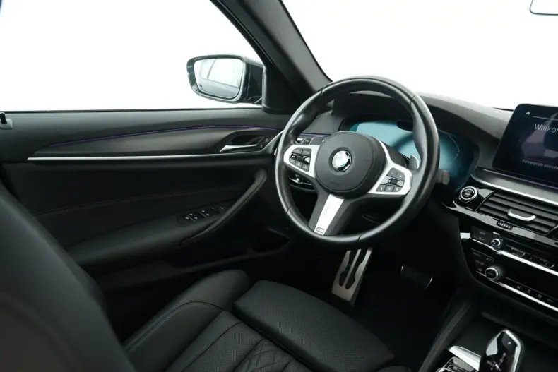 BMW 520 din 2023 cu 88.460 km - oferta BMW112413 - foto 8