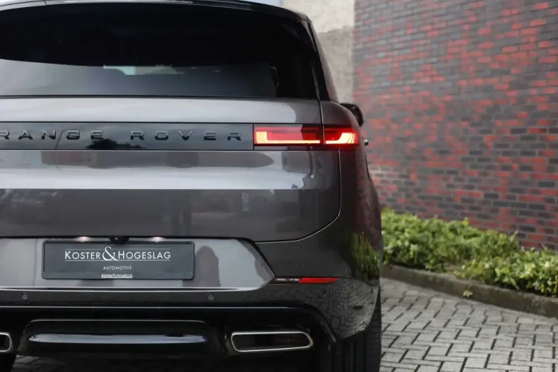 Land Rover Range Rover Sport din 2023 cu 44.845 km - oferta LAN112417 - foto 10