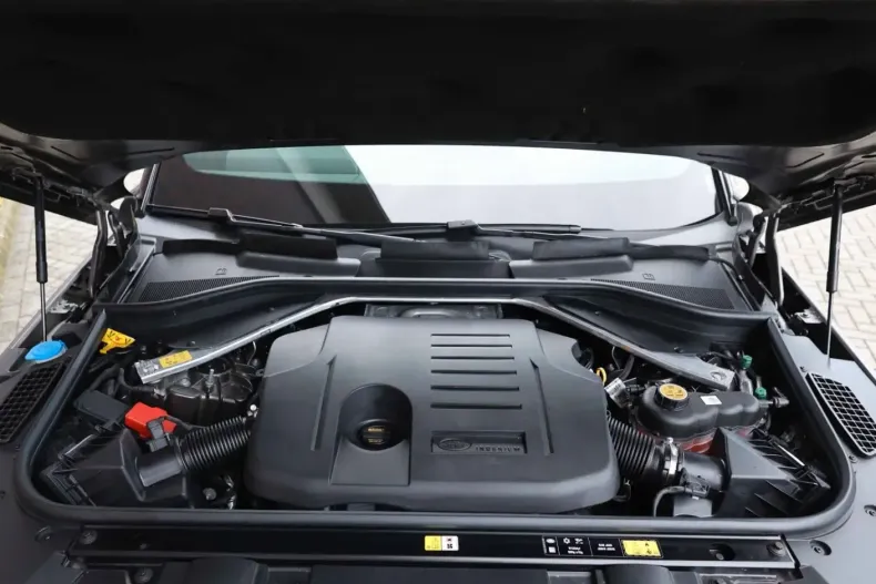 Land Rover Range Rover Sport din 2023 cu 44.845 km - oferta LAN112417 - foto 14