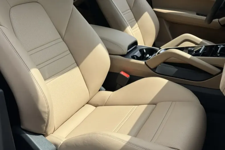 Porsche Cayenne din 2025 cu 10.900 km - oferta POR112422 - foto 14