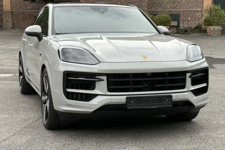 Porsche Cayenne din 2025 cu 10.900 km - oferta POR112422 - foto 16