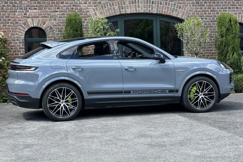 Porsche Cayenne din 2023 cu 59.250 km - oferta POR112424 - foto 11