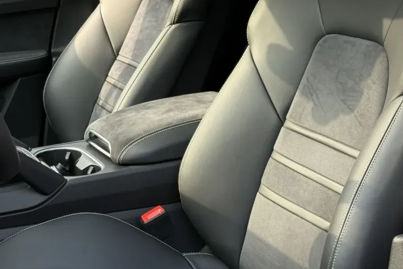 Porsche Cayenne din 2023 cu 13.800 km - oferta POR112427 - foto 4