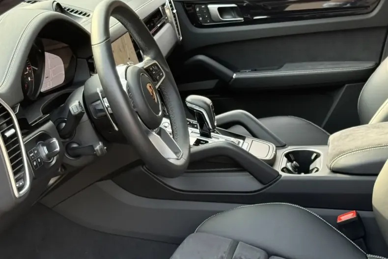 Porsche Cayenne din 2023 cu 13.800 km - oferta POR112427 - foto 8