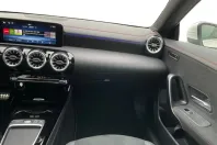 Mercedes-Benz CLA 180 din 2024 cu 28.108 km - oferta MER112430 - foto 4