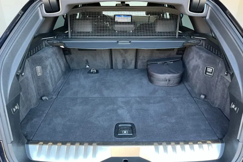 BMW 530 din 2021 cu 91.499 km - oferta BMW112432 - foto 14