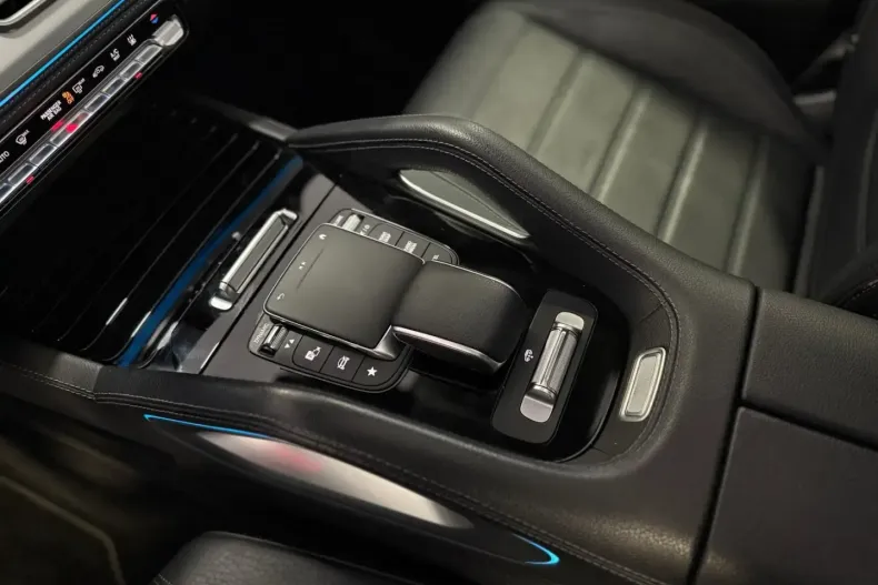 Mercedes-Benz GLE 400 din 2021 cu 96.332 km - oferta MER112434 - foto 21