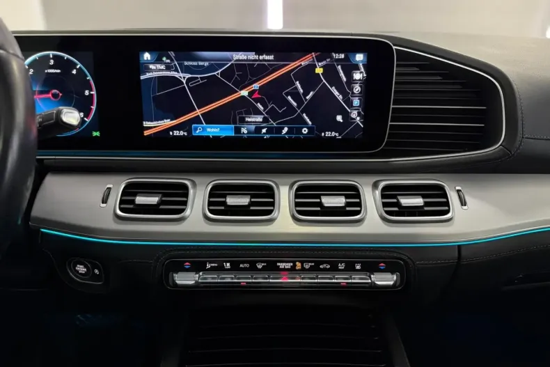 Mercedes-Benz GLE 400 din 2021 cu 96.332 km - oferta MER112434 - foto 29